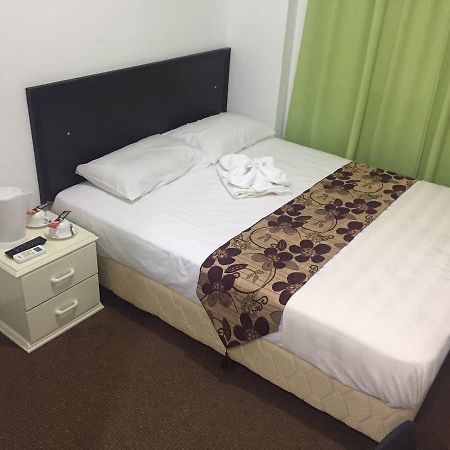 Hotel Singgah Inn Muar Buitenkant foto