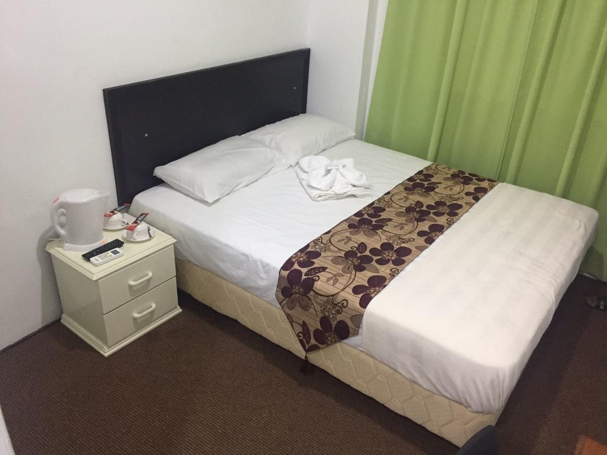 Hotel Singgah Inn Muar Buitenkant foto